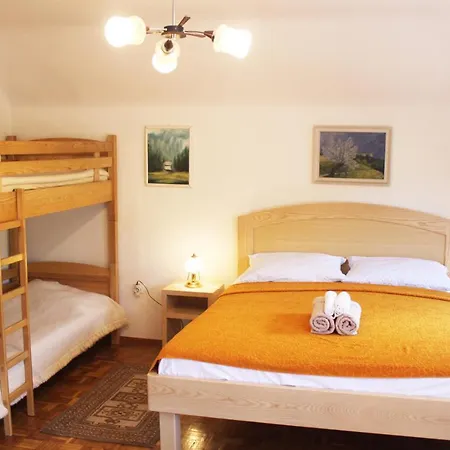 Farm stay Homestead Zatrnik Near Bled